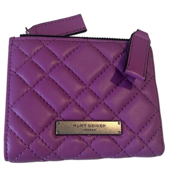 Kurt Geiger Purple  Leather Quilted Double Coin Bifold Wallet EUC - Picture 2 of 12